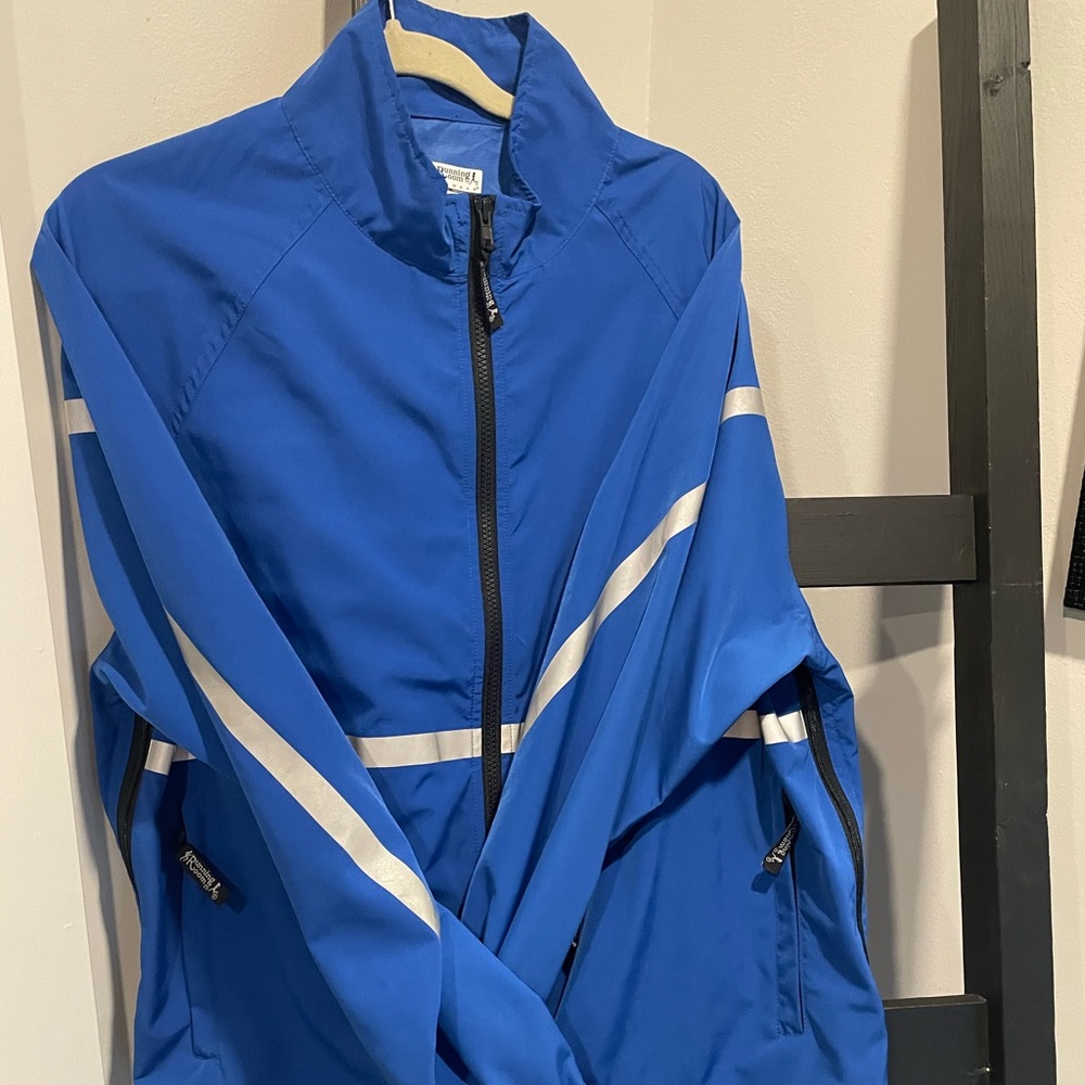 The Running Room unisex Royal Blue Reflective Jacket